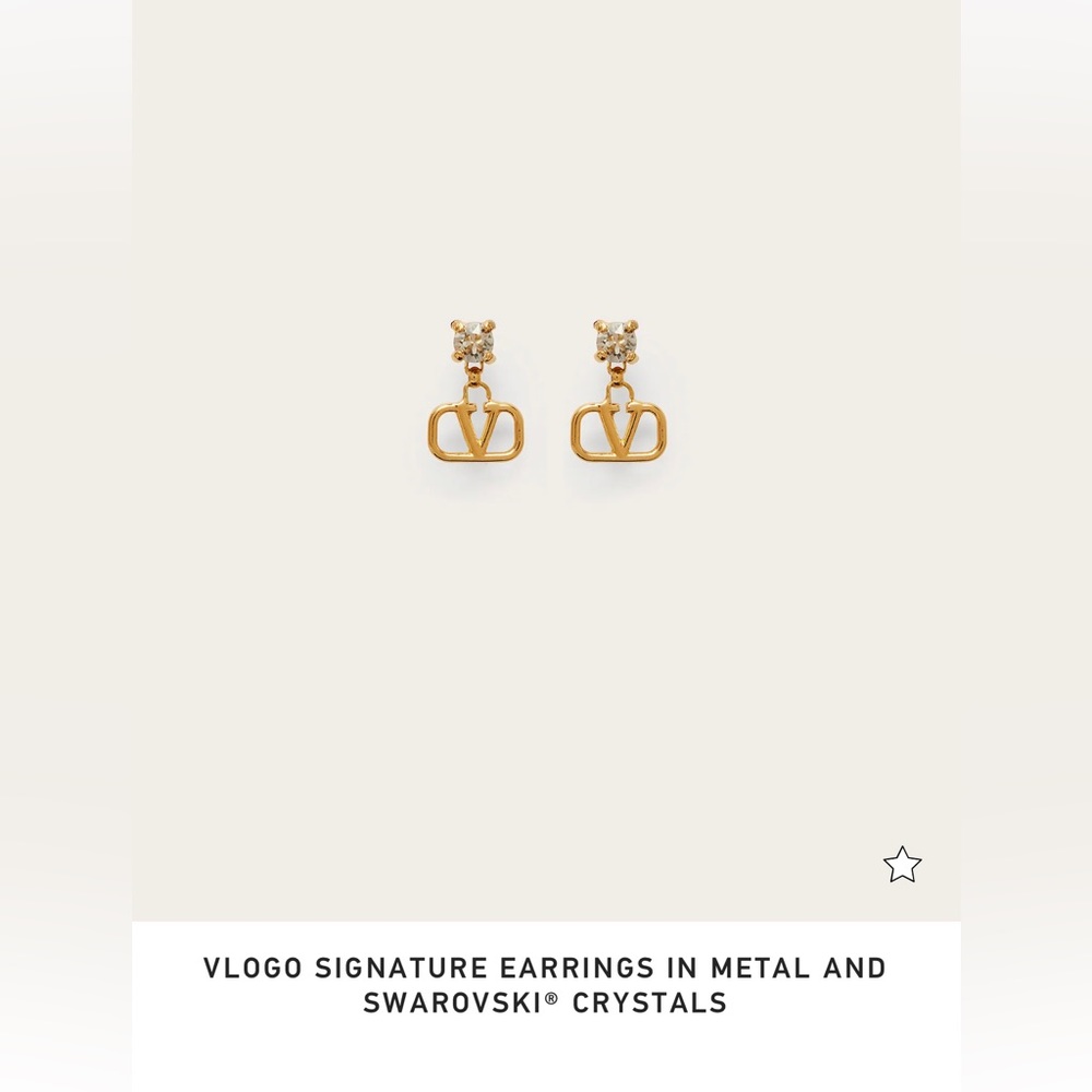 💯 Authentic Valentino earring in new condition